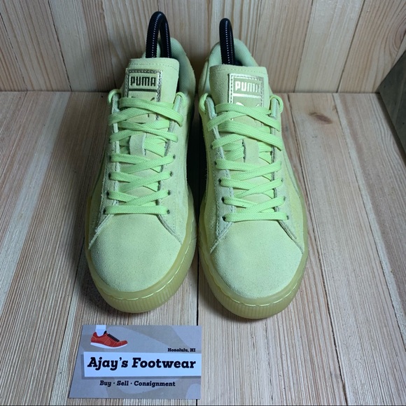 Puma Suede Classic Women’s Iced Yellow Shoes - Picture 2 of 11